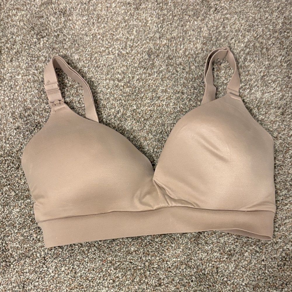 Kindred Nursing AND pumping Seamless Tan Bra
